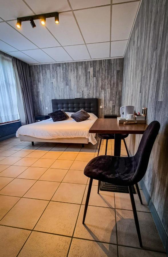 Hotel De Schacht Genk Eksteriør bilde