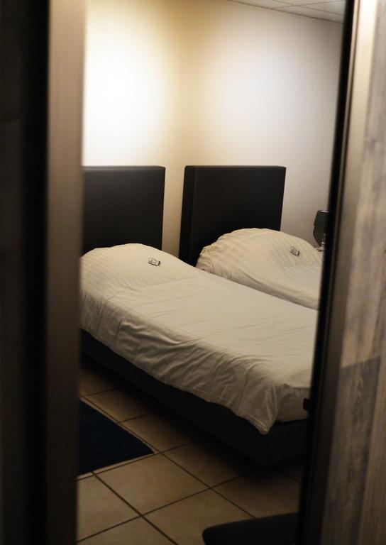 Hotel De Schacht Genk Eksteriør bilde